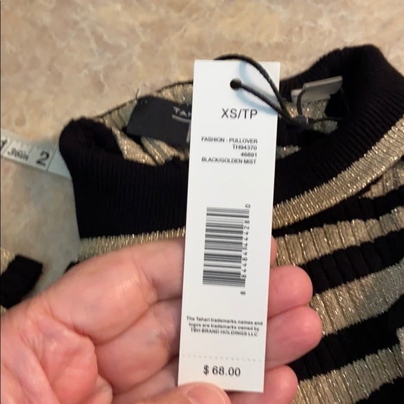 Tahiti Black/Golden Mist fashion Pullover Top - Picture 5 of 7